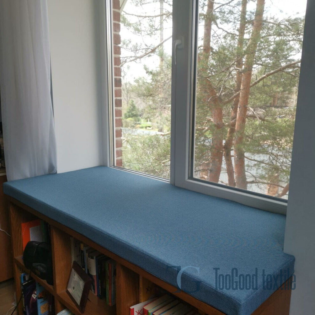 Заказать декоративный текстиль в Киеве. Заказать декоративную подушку в Киеве. Заказать декоративную сидушку на подоконник в Киеве.